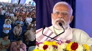 दिल्ली में ₹33,500 करोड़ की विकास परियोजनाओं का उद्घाटन करते प्रधानमंत्री
