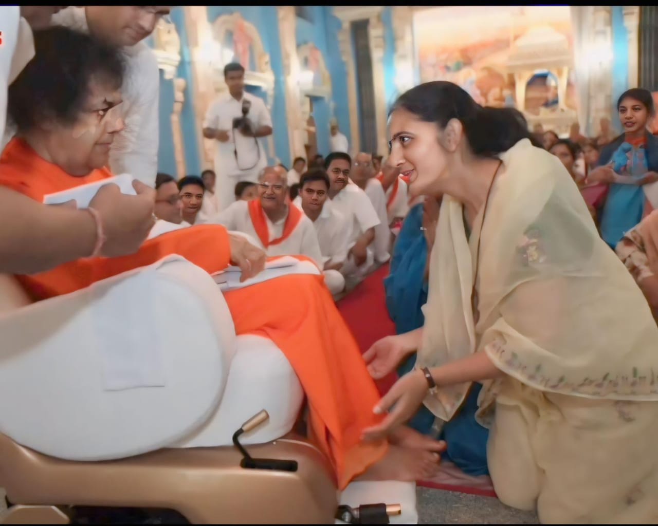 Sathya Sai Baba Aradhana Mahotsav 2026 Puttaparthi Bhajan Prayer